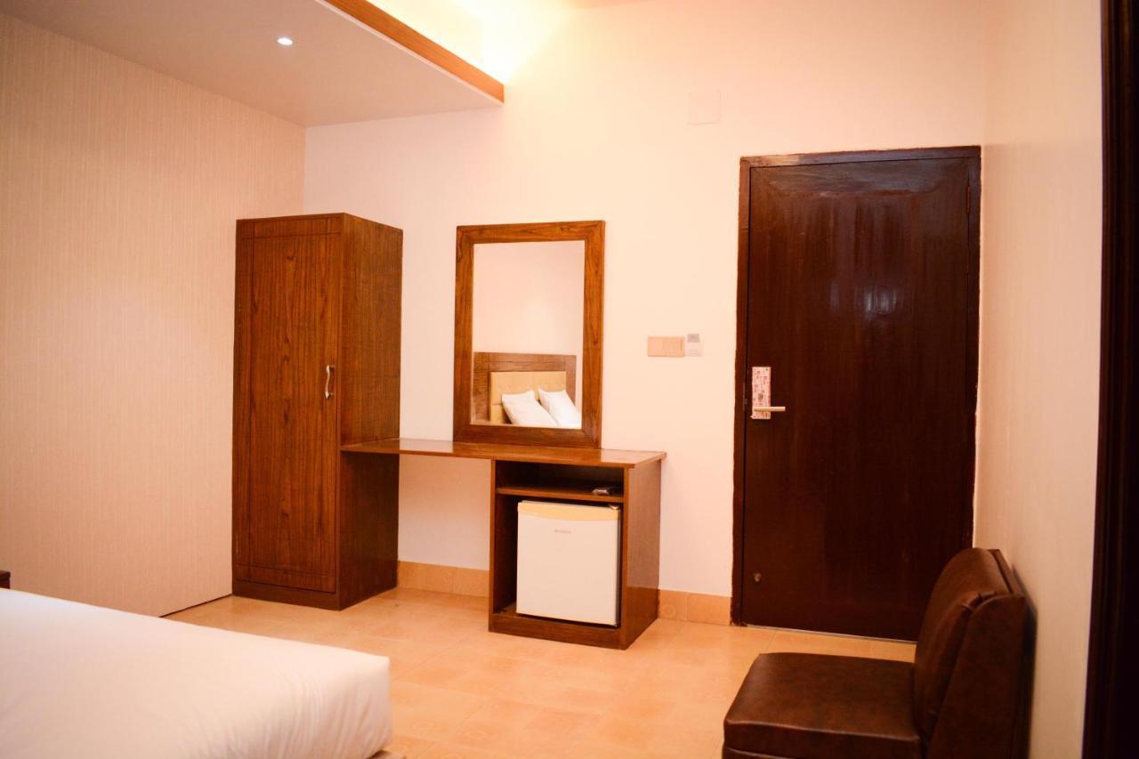 The Alina Hotel & Suites Csittagong Kültér fotó